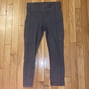Lululemon light grey cropped leggings size 4!